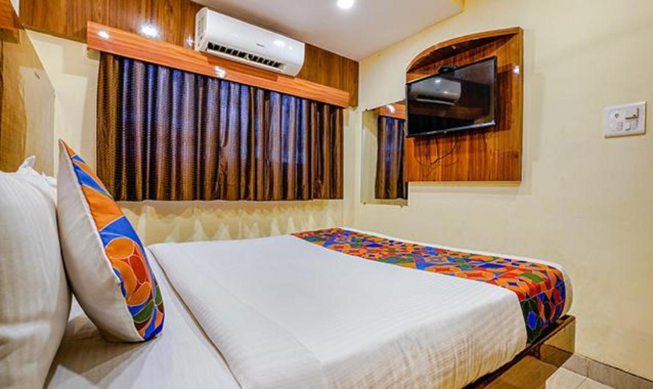 Hotel Fabexpress Royal Park I Bombay Esterno foto