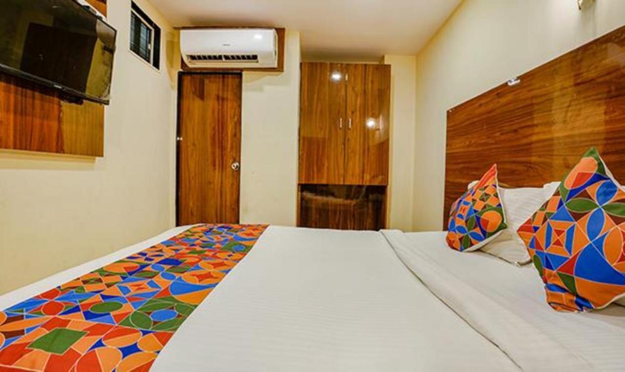 Hotel Fabexpress Royal Park I Bombay Esterno foto